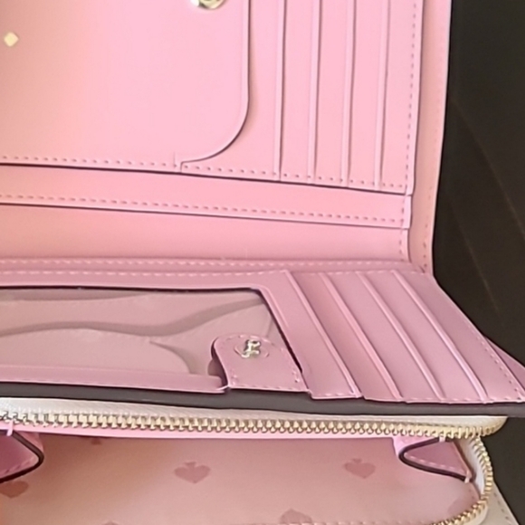 Kate Spade Preppy Pink zippy wallet. So Kate Spade! - Picture 10 of 12